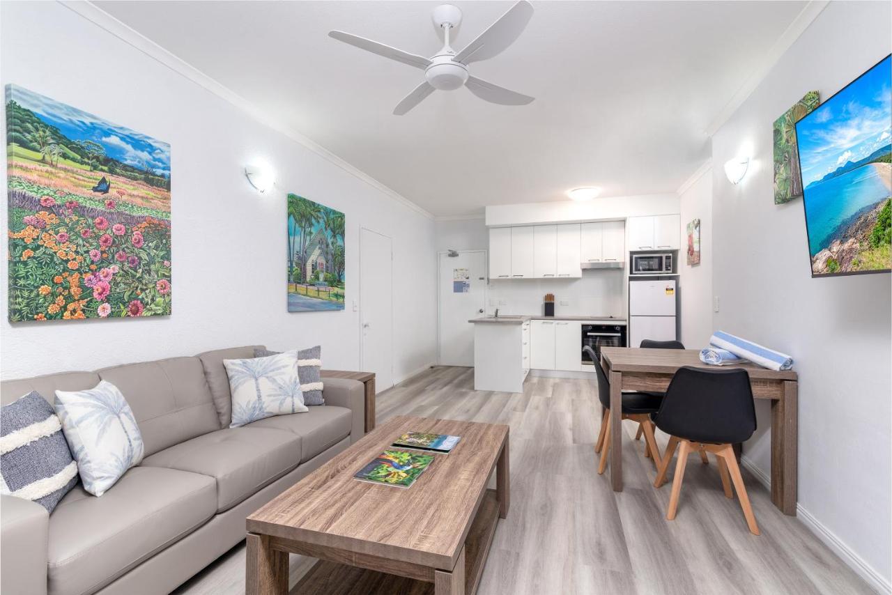 Seascape Holidays - Coral Apartments Port Douglas Exterior foto